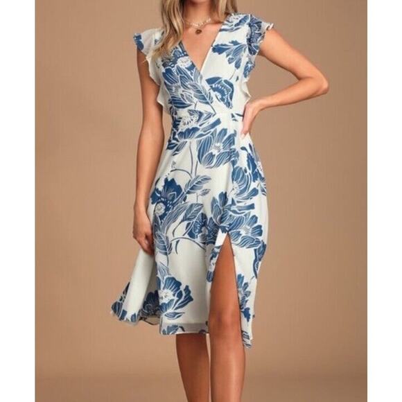 Lulus Dresses & Skirts - Women’s Lulus Bliss Seeker Blue And White Floral Print Ruffled Midi Dress NWT XS